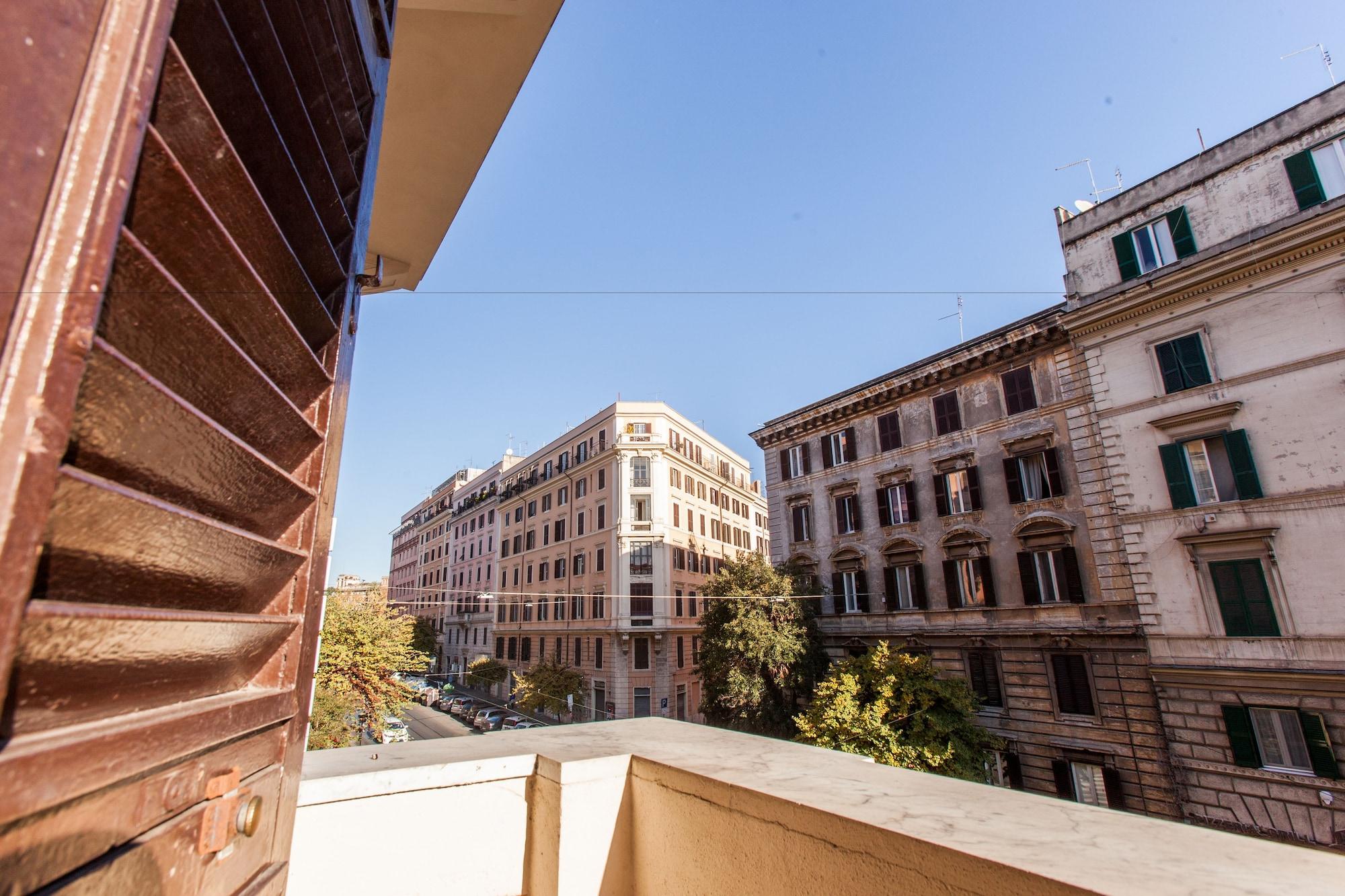 El Dorado Colosseum Rome Exterior photo